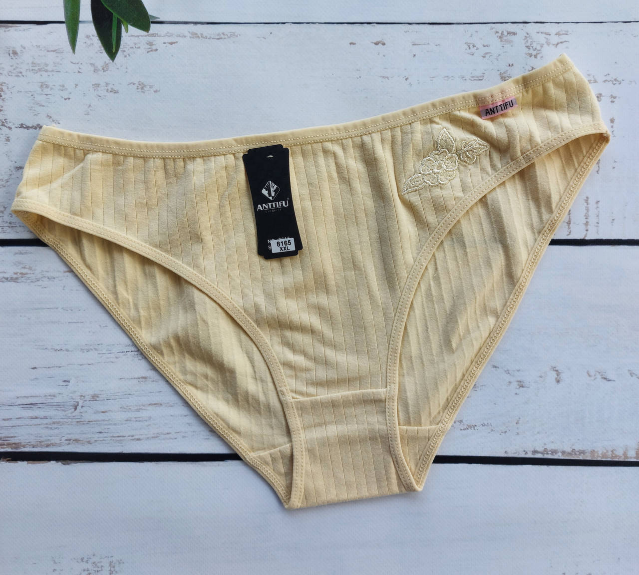 

Трусы слипы хлопок Anttifu L/XL/2XL Yellow 48, Желтый