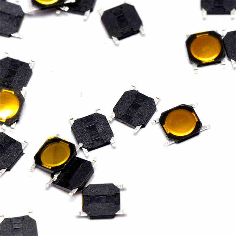

Тактовая кнопка 4 х 4 х 0.8 мм, SMD