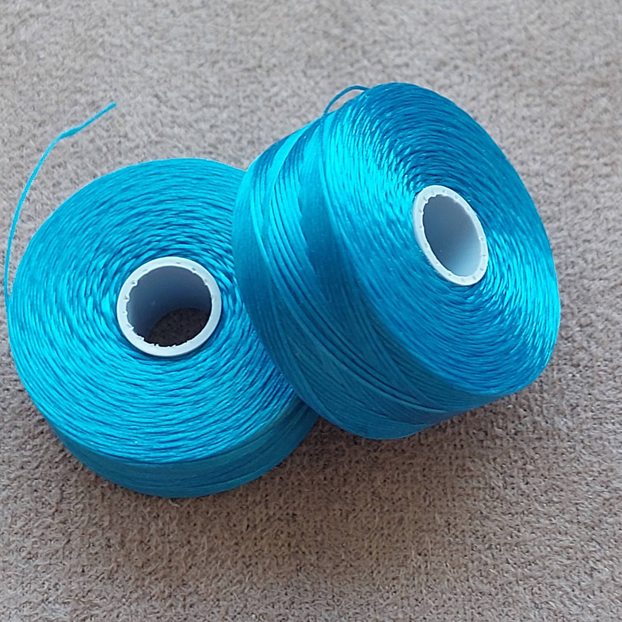 

Нитка S-Lon Capri Blue, size D, Синий