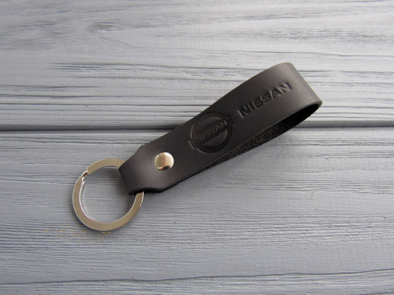 

Кожаный брелок с лого машины_брелок для автомобильных ключей, Зелёный