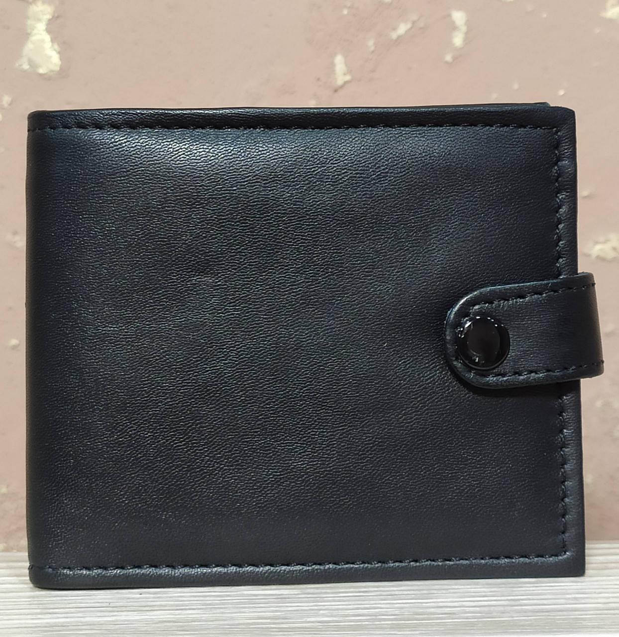 

Портмоне кожаное мужское компактное черное ( Swan Индия), Черный