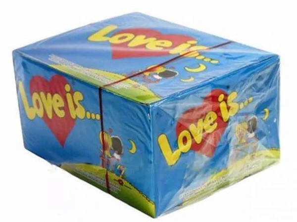 

Жевательная Резинка Love is... (клубника банан) синяя упаковка