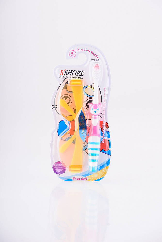 

Зубная щетка детская K'Shore очки (6 927 728 506 017)