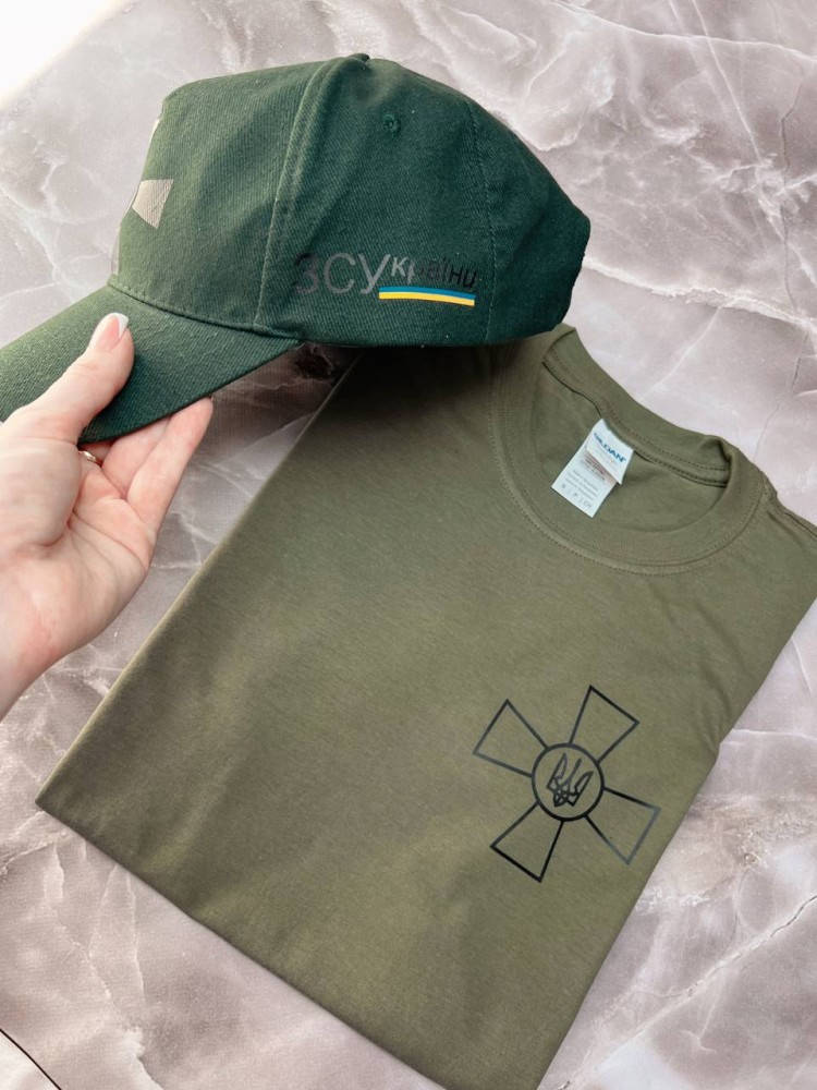 

Комплект мужской ЗСУ футболка хаки +кепка темно зеленая