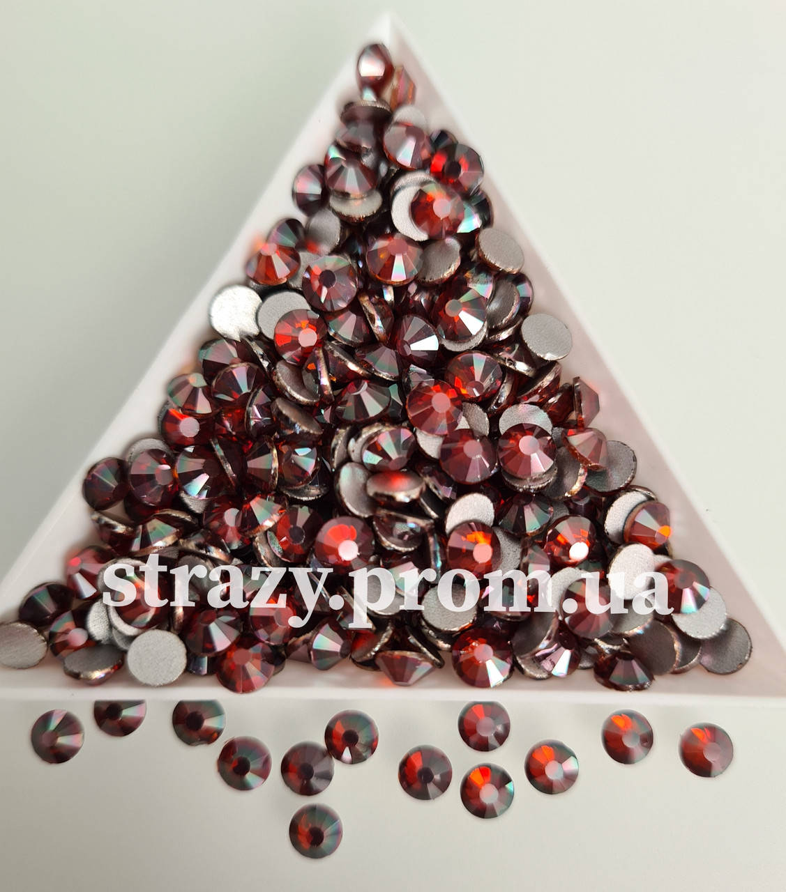 

Стразы ss16 Redwine (4,0мм) 100шт "Crystal Premium"