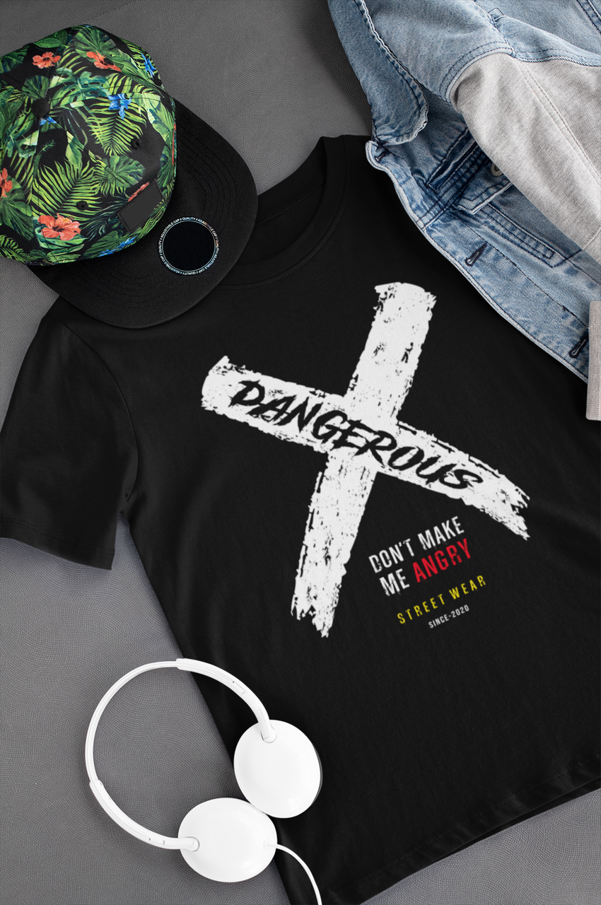 

" Небезпечно " футболка з оригінальним принтом " Dangerous T-shirt "