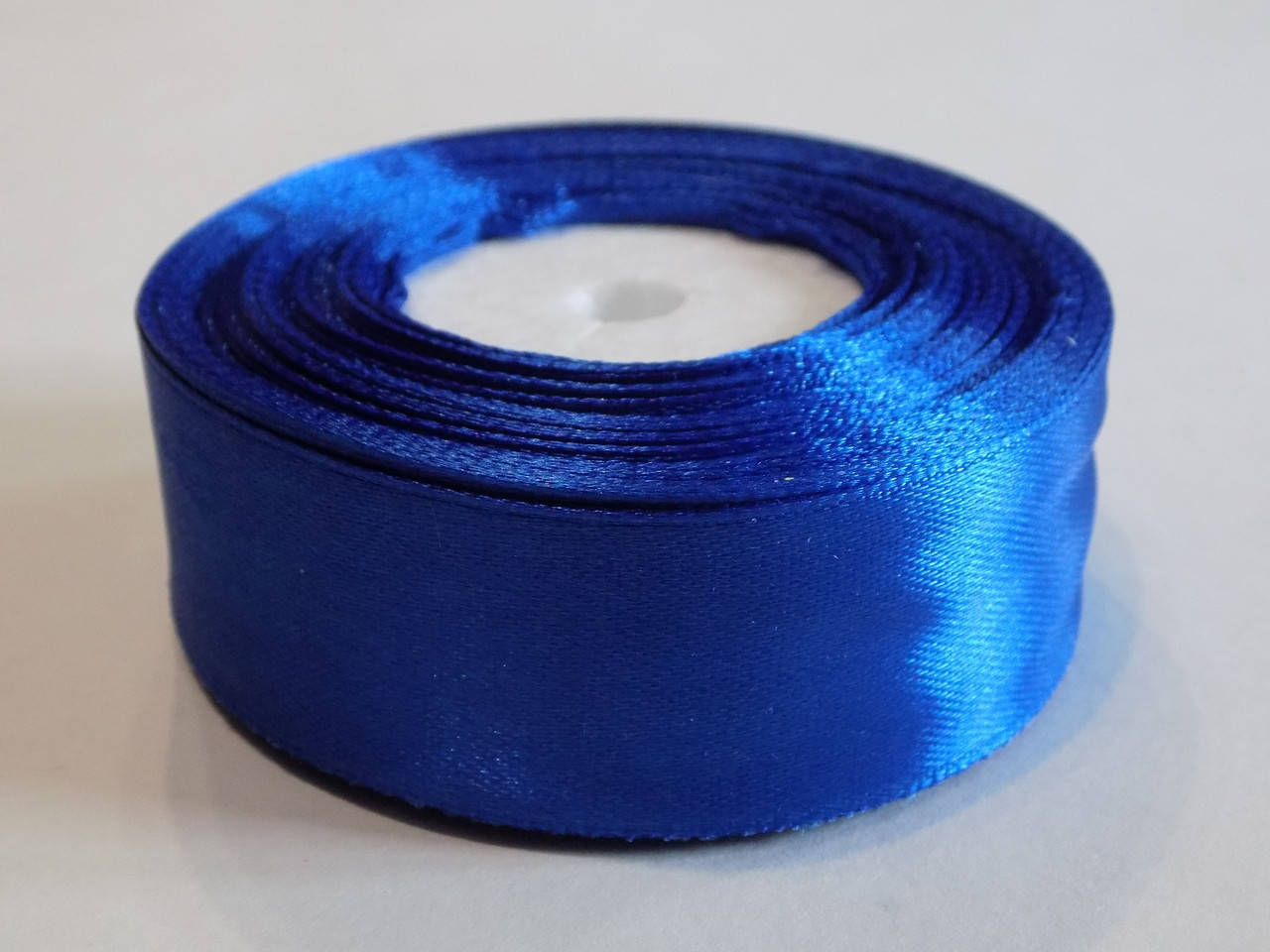 

Лента атласная 2.5 см