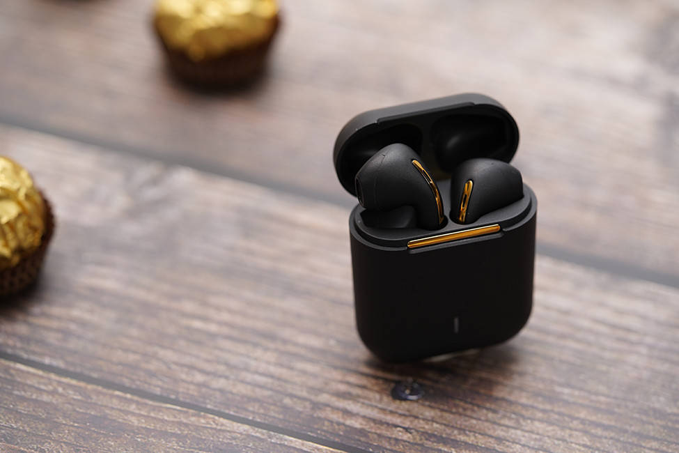 

Наушники Bluetooth UpBass J18 v1 Black-Gold, Черный
