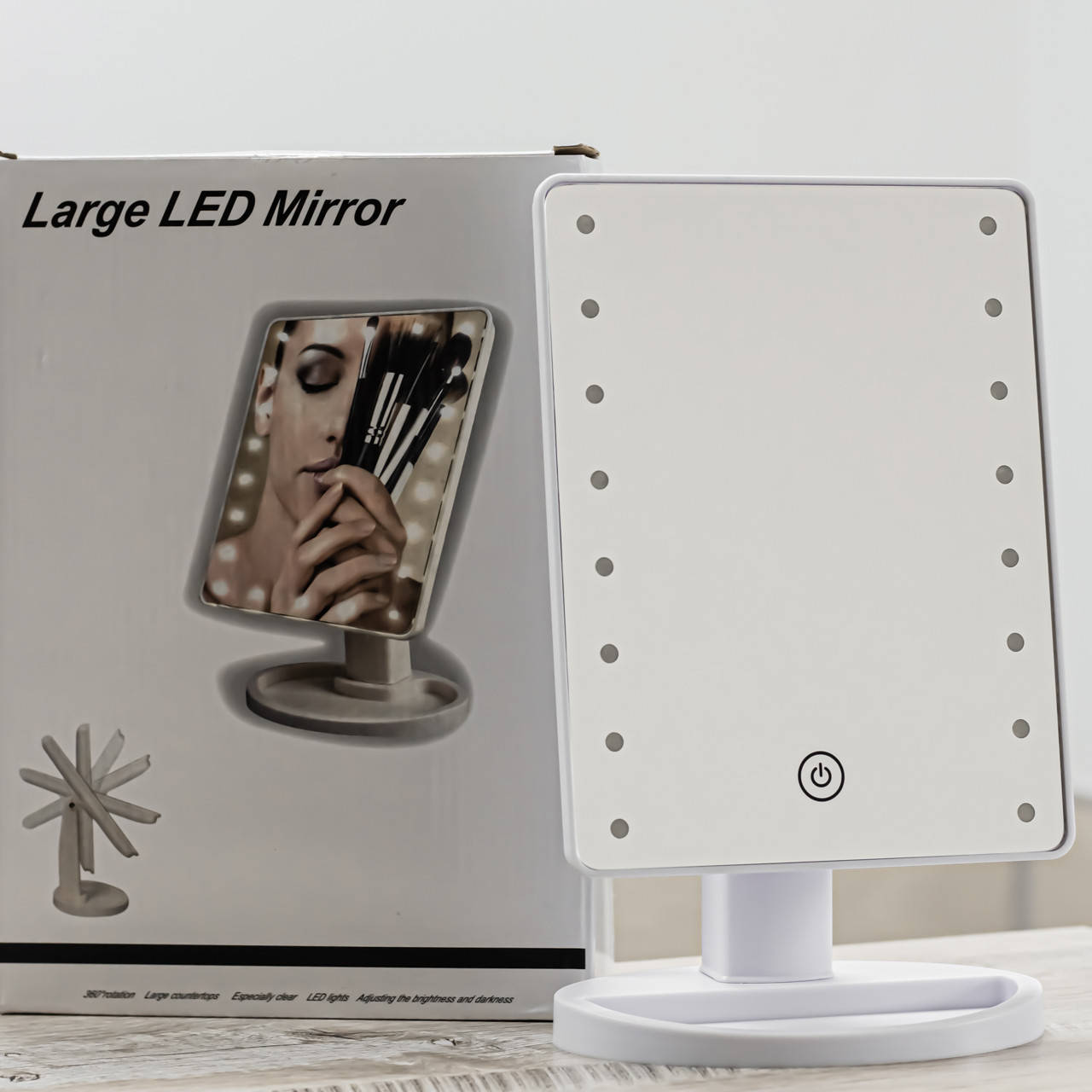

Зеркало косметическое настольное с LED-подсветкой La Rosa 4485 LMR Белое, Белый
