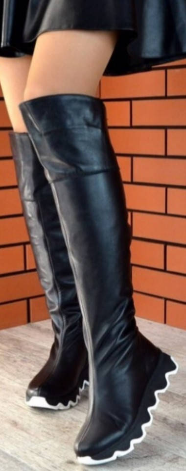 

Зимние черные женские кожаные шикарные ботфорты Mante crazy! Сапоги на змейке, евро зима необычная подошва 41, Черный