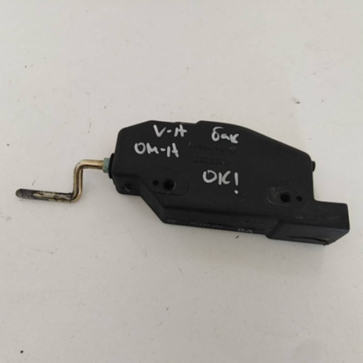

Моторчик, привод замка бака Opel Vectra A, Опель Вектра А. 90247273.