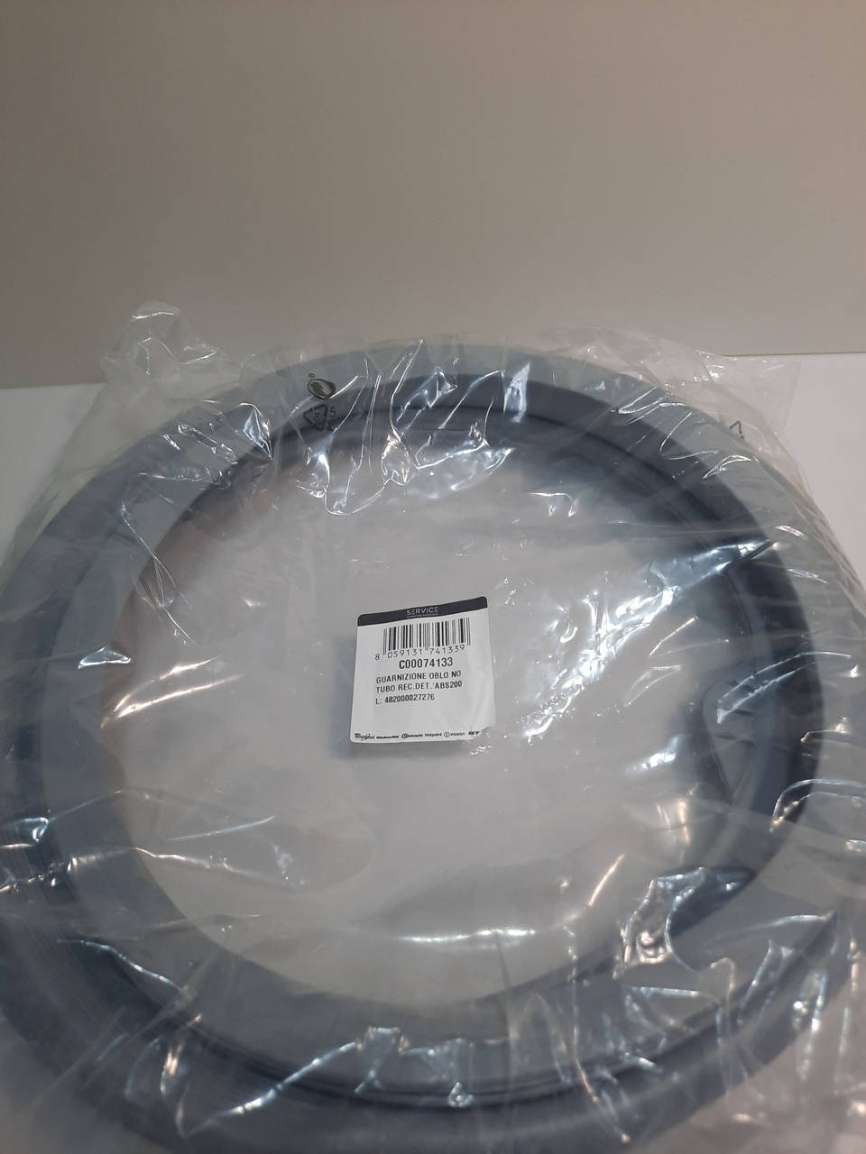 

Резина (манжет) люка для стиральной машины Indesit, Ariston C00074133 Original