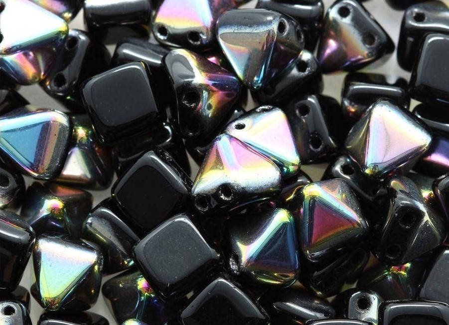 

Pyramid Stud 6mm (2 Holes) Чеські скляні намистини (10 шт)