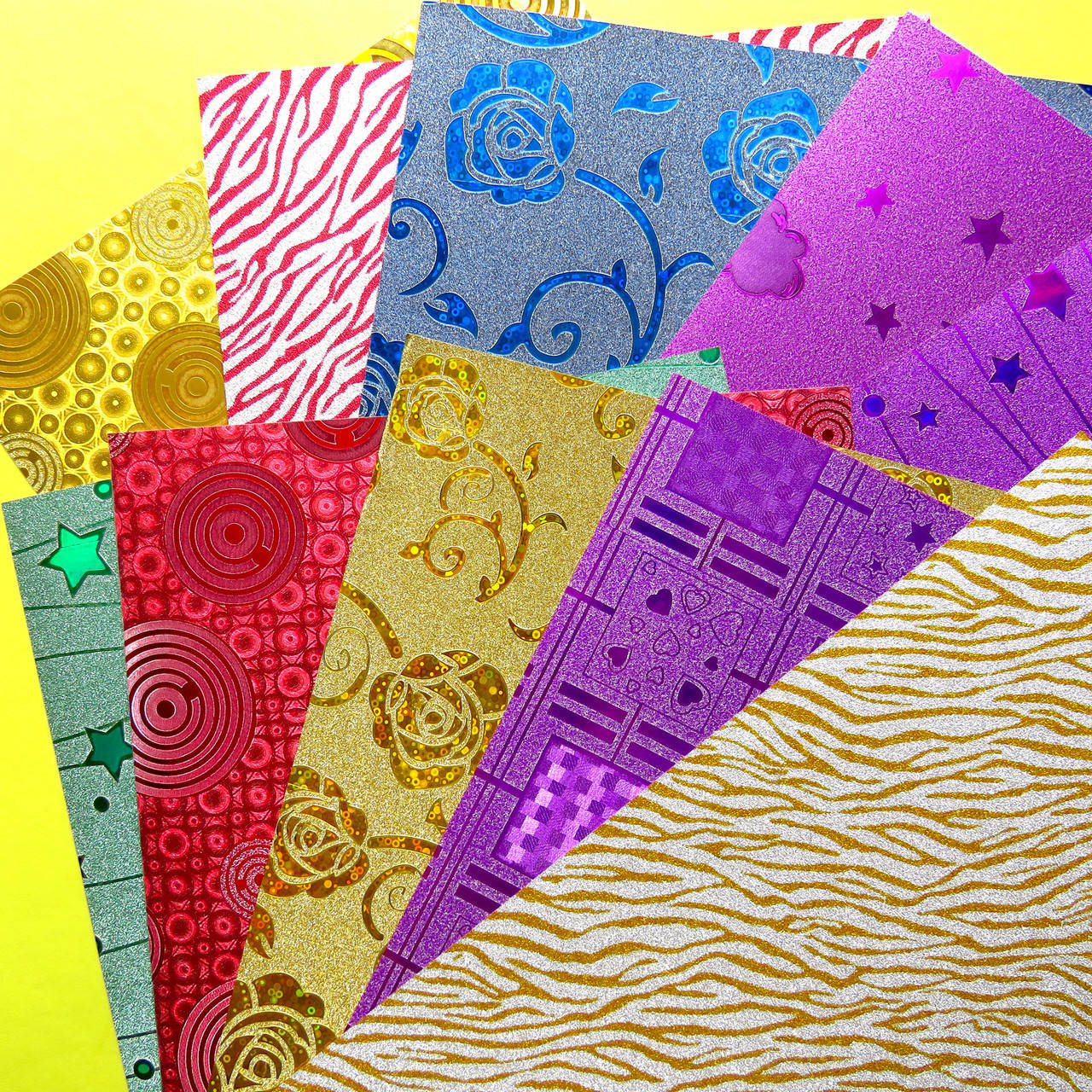 

Цветной картон с глиттером для творчества А4 10 листов односторонний