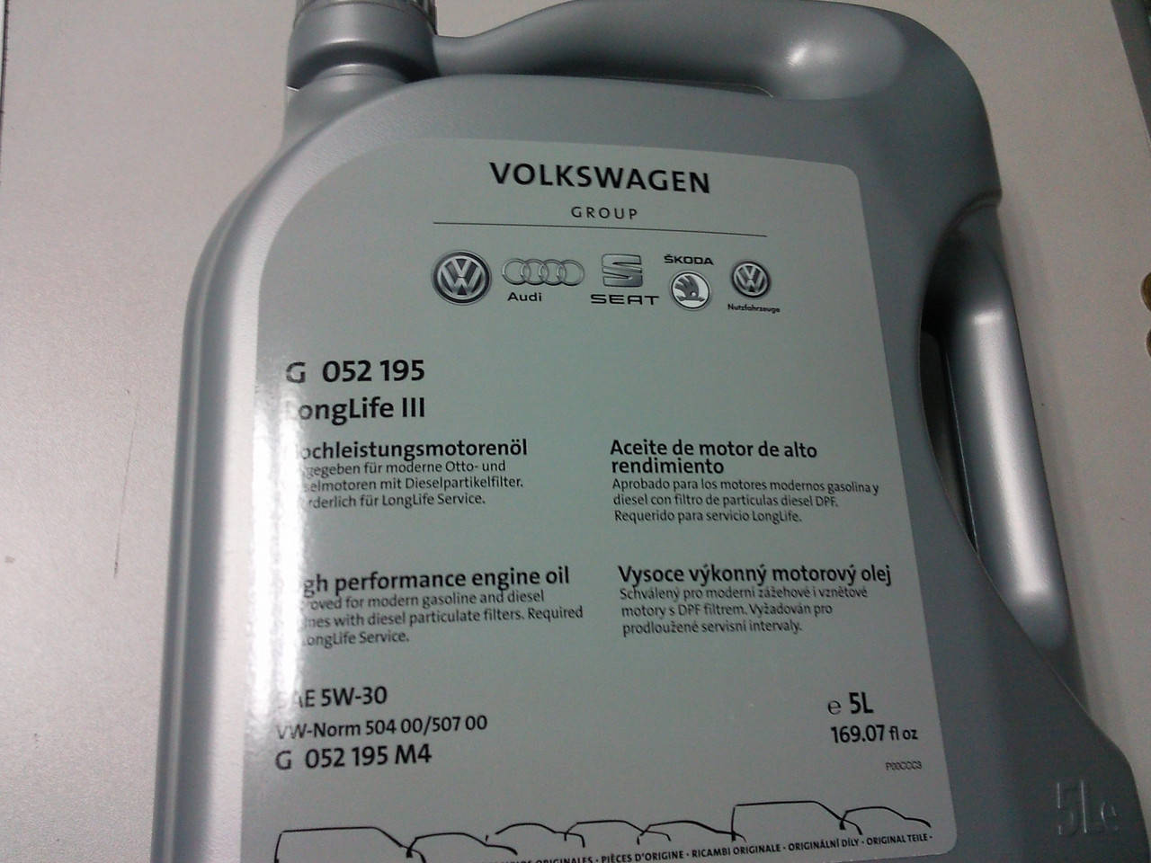 

Оригинальное масло VW, AUDI, Skoda, Seat VAG Longlife III 5W-30