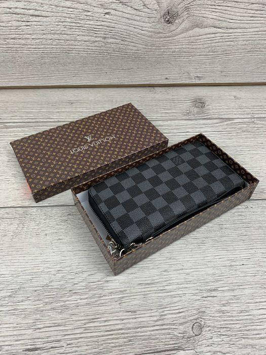 

Мужской клатч Louis Vuitton сер мал, Темно-серый
