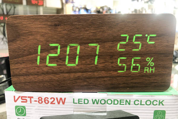 

Часы настольные vst-862s электронные