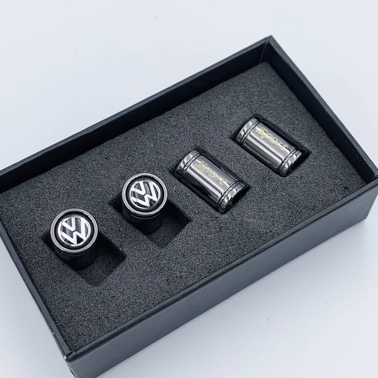 

Защитные колпачки на ниппеля Sport VW (Фольцваген) 4 шт Черные
