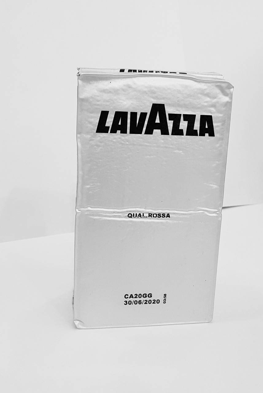 

Кофе молотый Lavazza Qualità Rossa 250 г | Смесь арабики и робусты в экономной упаковке