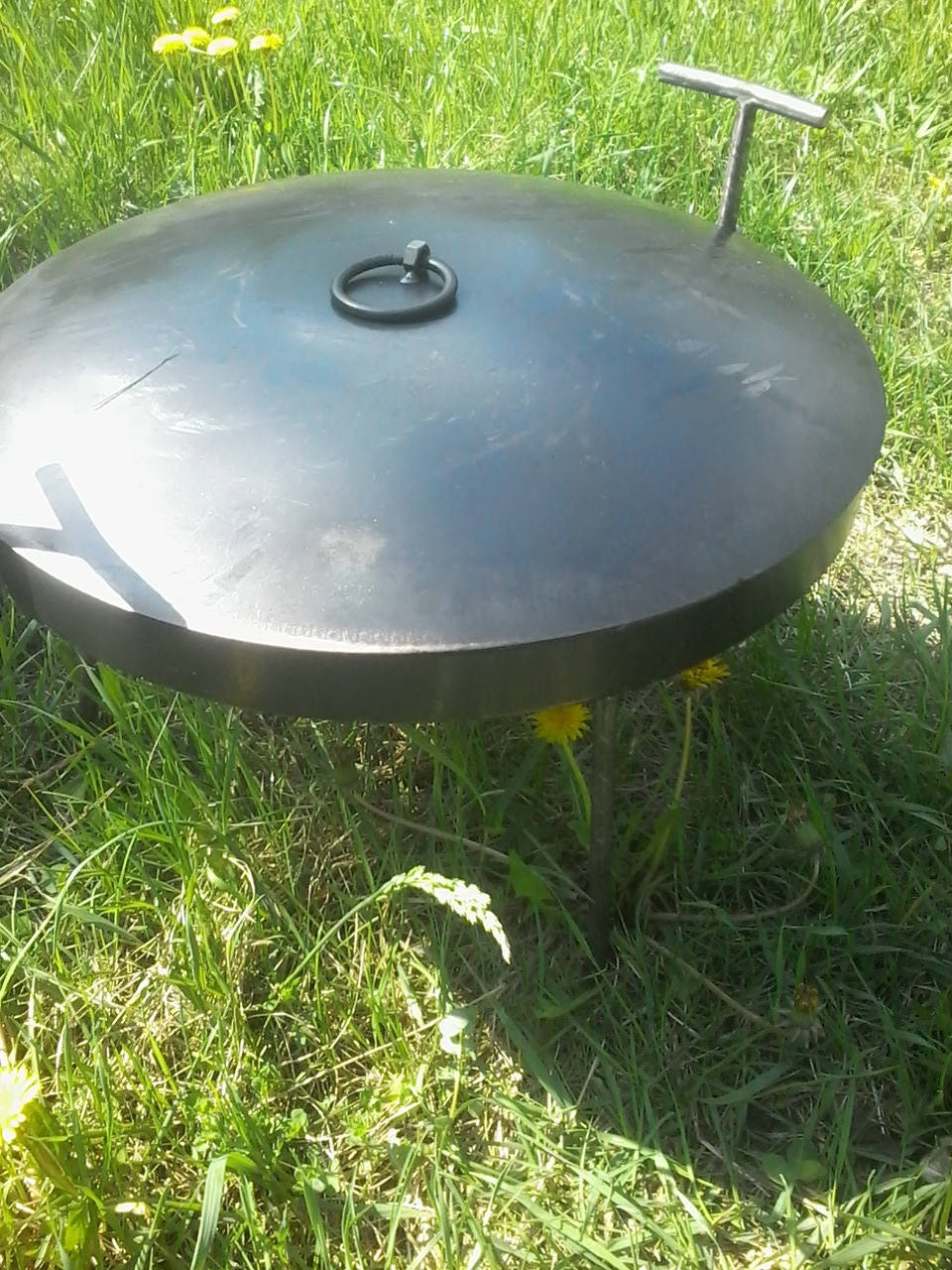 

Сковорода из диска бороны 40 см с крышкой