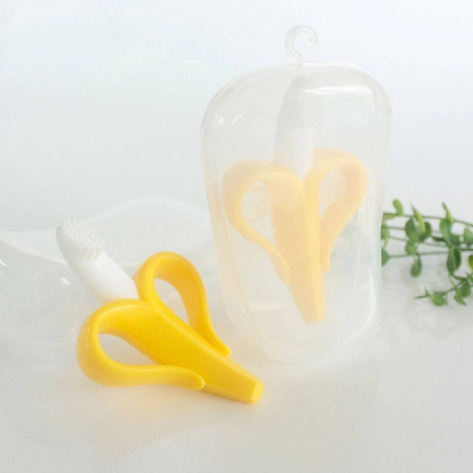 

Прорізувач зубна щітка Банан в футлярі