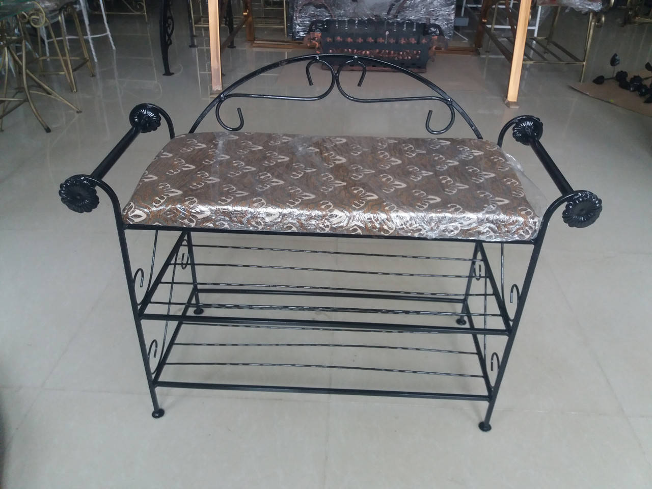 

Кованый пуф с ручками 95 см черный