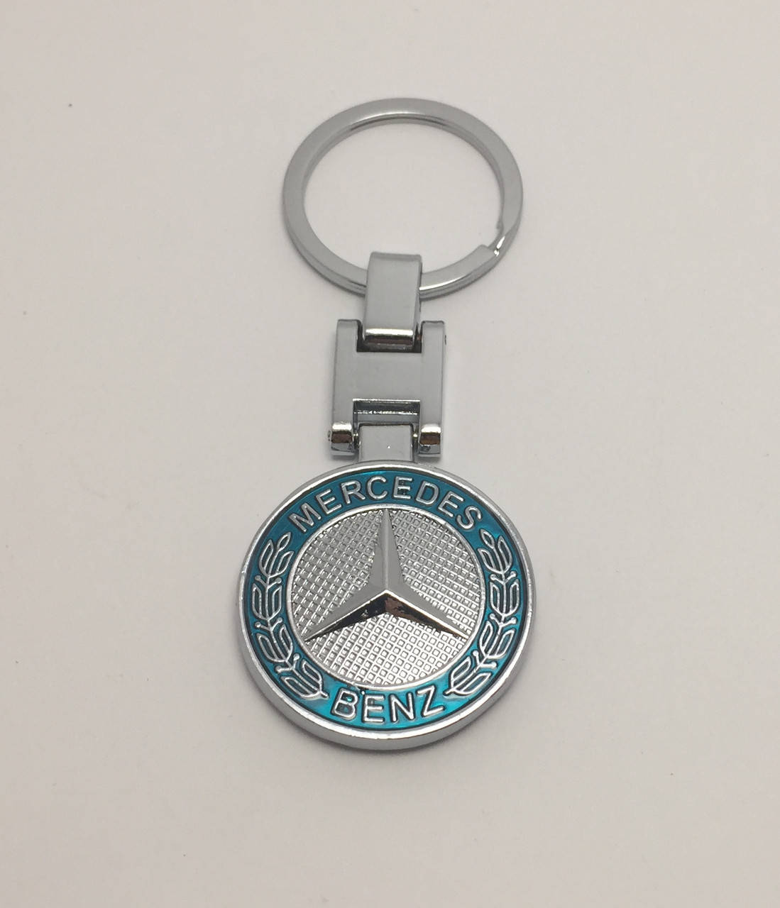 

Брелок Mercedes