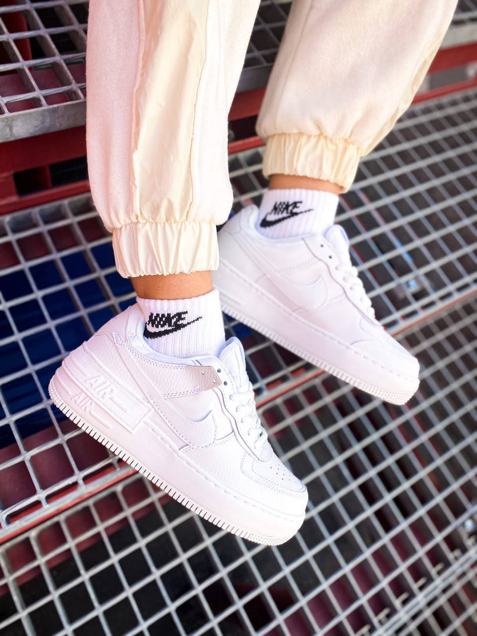 

Женские кроссовки Nike Air Force Shadow Белые, Белый
