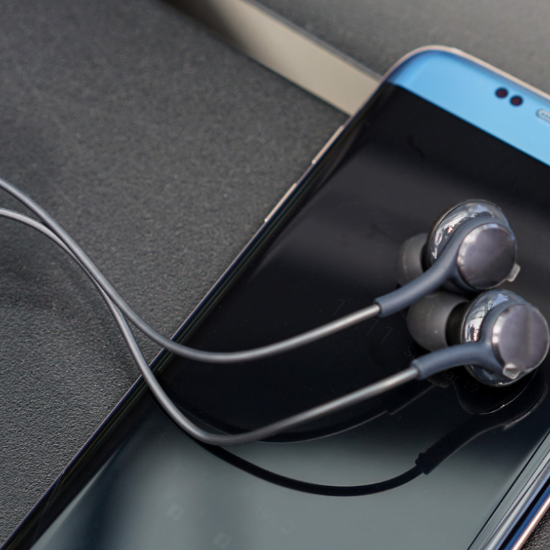 

Наушники Samsung S8/EQ-IG955 в пакете