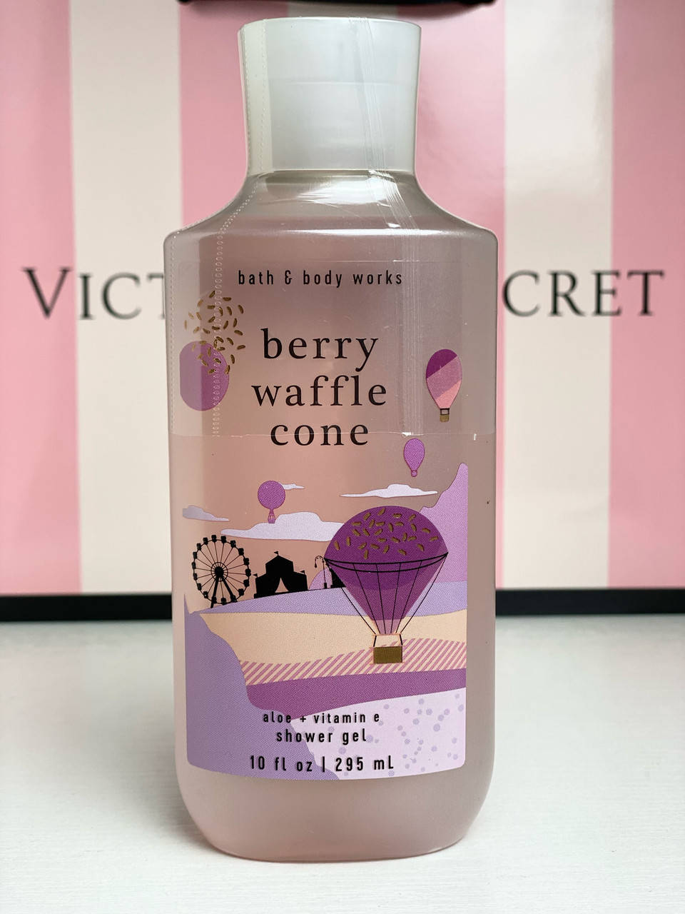 

Гель для душа Bath & Body Works Berry Waffle Cone