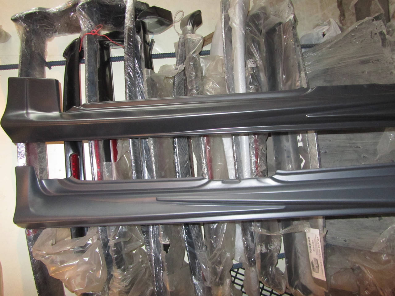 

Накладки порогов Ваз 2109 "Стрелы", Черный