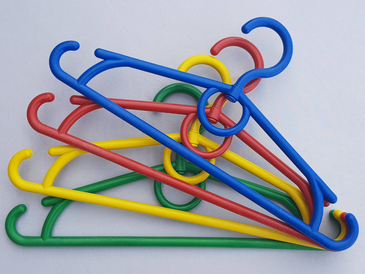 

Плечики вешалки тремпеля детские, длина 31 см, в упаковке 10 штук, Красный