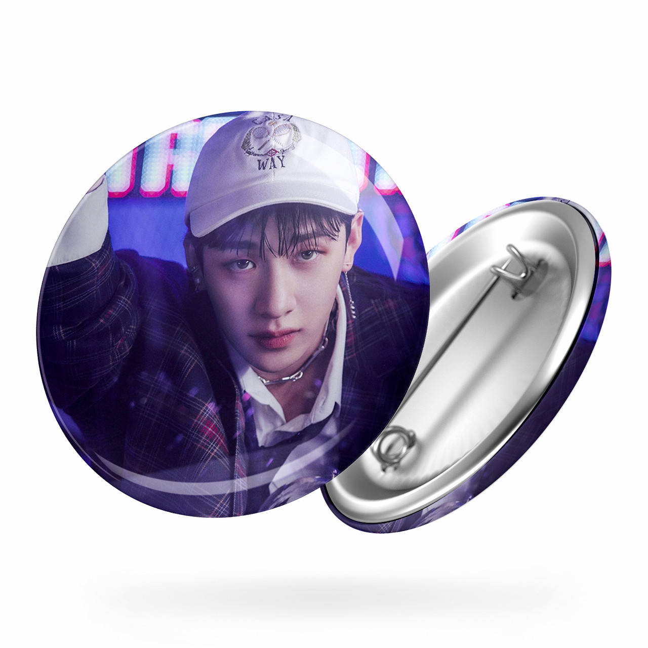 

Значок Stray Kids 42 Bang Chan