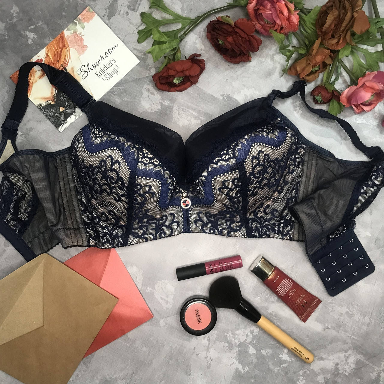 

Бюстгальтер синий "Люси"