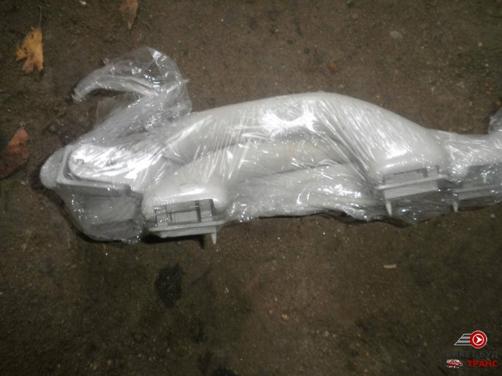 

Ручка салона на Volkswagen Caddy (Фольксваген кадди) 1.9 TDI 2004-2010 г.в.