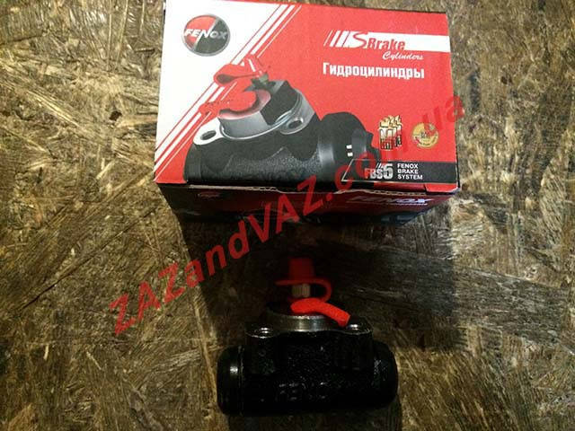 

Рабочий цилиндр тормозной задний Таврия 1102 Славута 1103 Fenox Беларусь K 1601