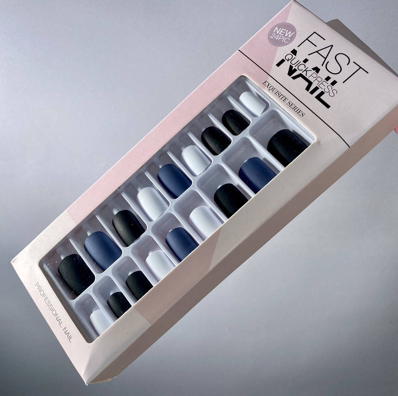 

Накладные ногти с двусторонним скотчем 24 шт