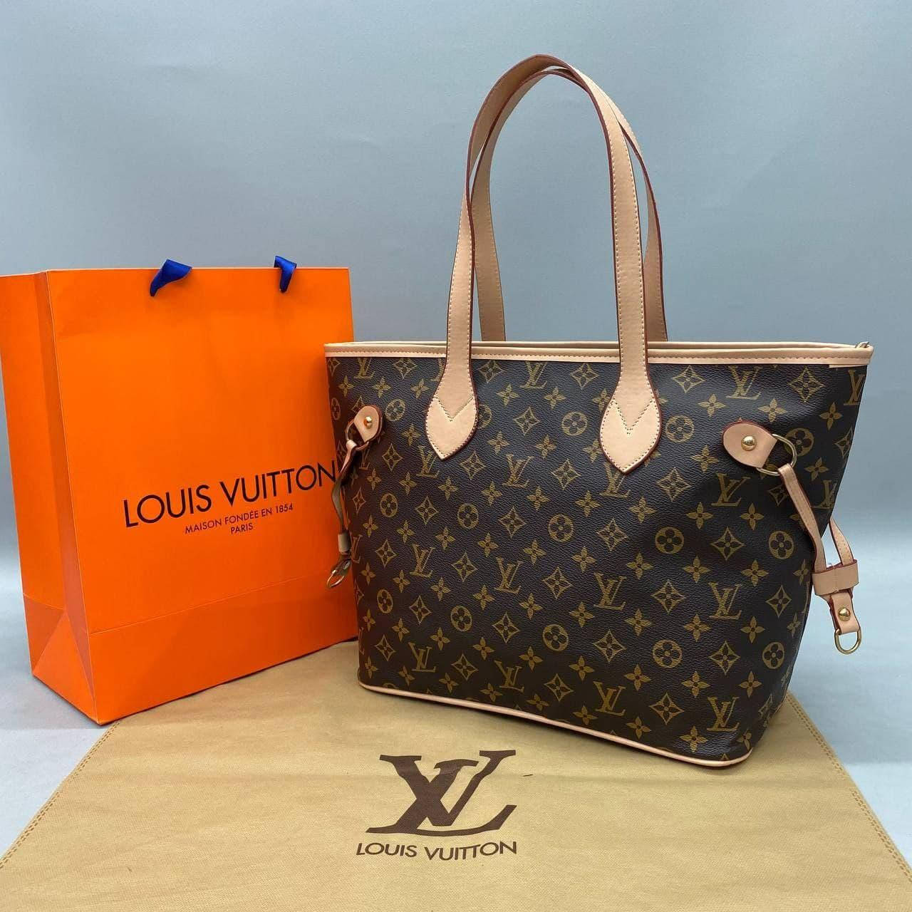 

Сумка большая женская в стиле Луи Витон / Louis Vuitton, Коричневый
