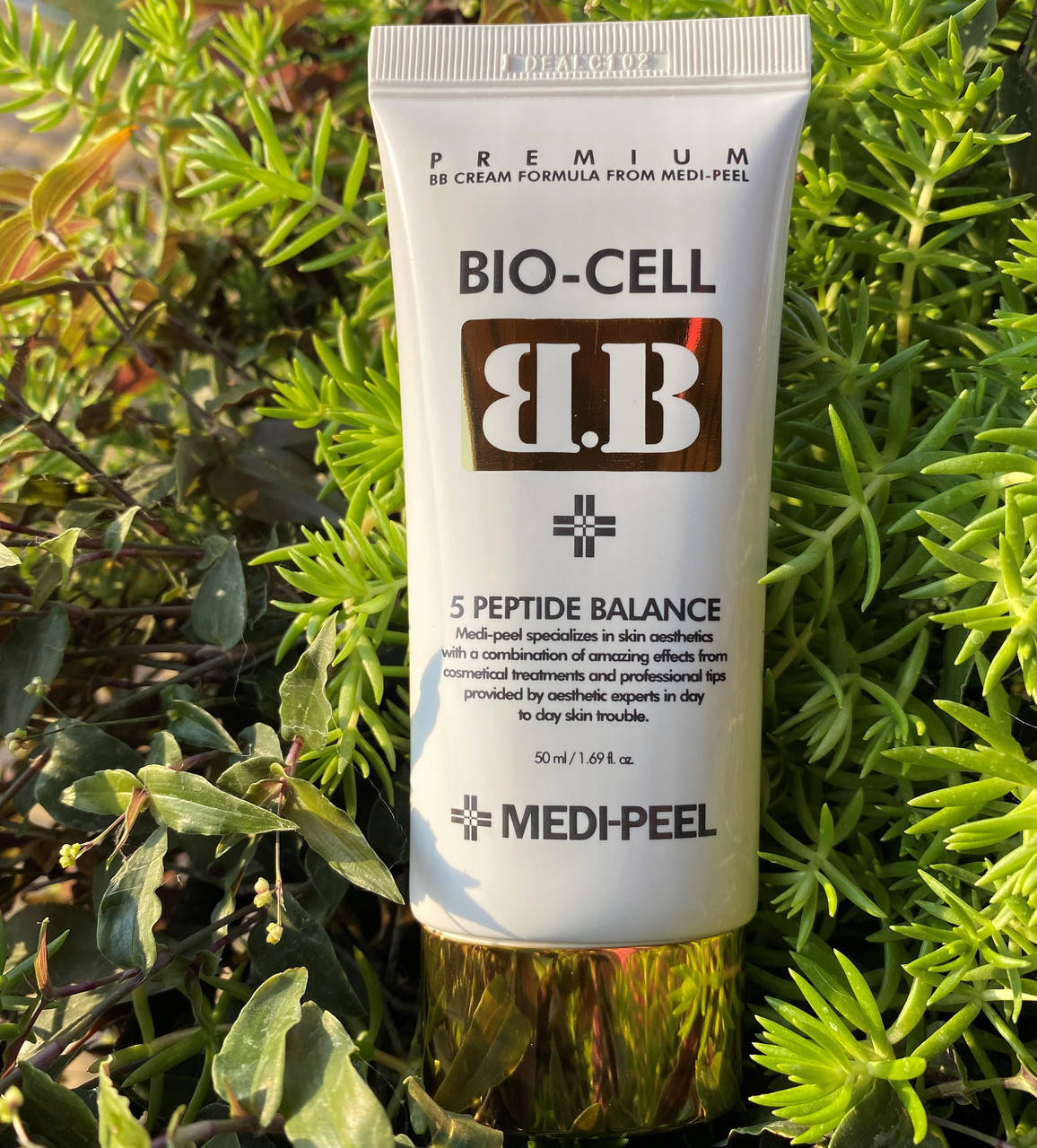 

ВВ-крем с комплексом пептидов Medi-peel Bio-cell BB Cream 5 Peptide Balance