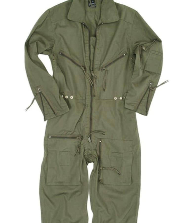 

Комбинезон армейский лётный ВВС немецкой армии цвет олива BW FLIEGERKOMBI MIL-TEC Германия 50