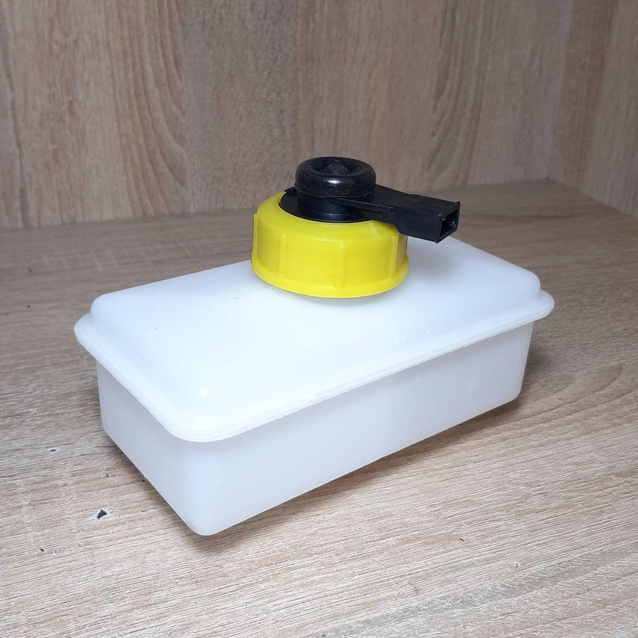 

Бачок цилиндра тормозного главного н/о УАЗ 452 469 3160,3163 Хантер Патриот Симбир в сборе с крышкой (пр-во