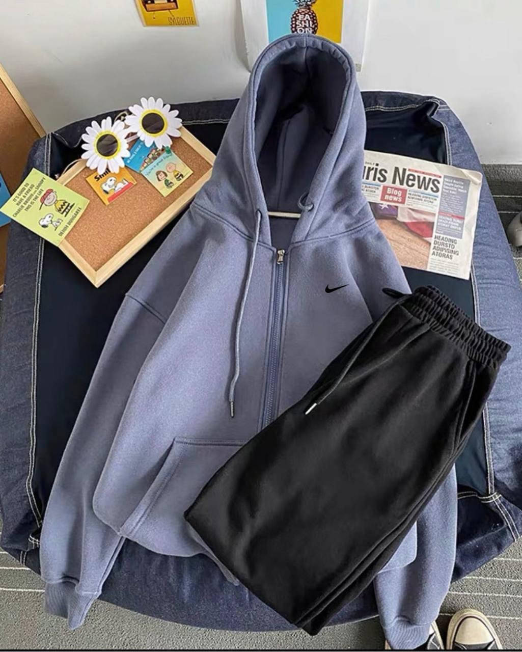 

Женский весенний спортивный костюм кофтой на молнии, Разные цвета