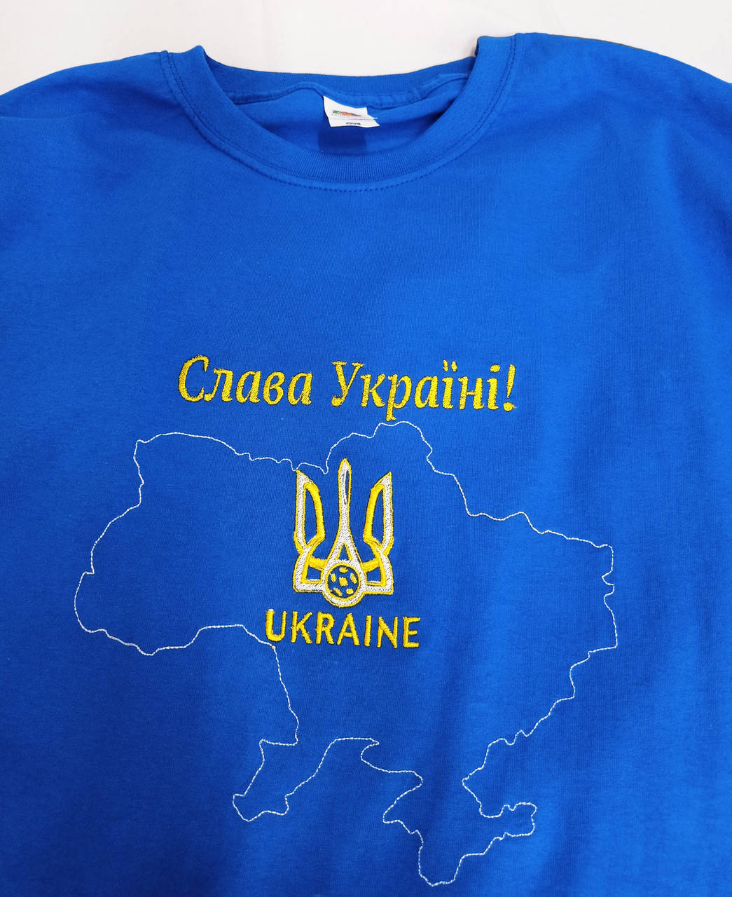 

Футболка "Слава Україні! Героям слава!" з картою і символікою Збірної України по футболу