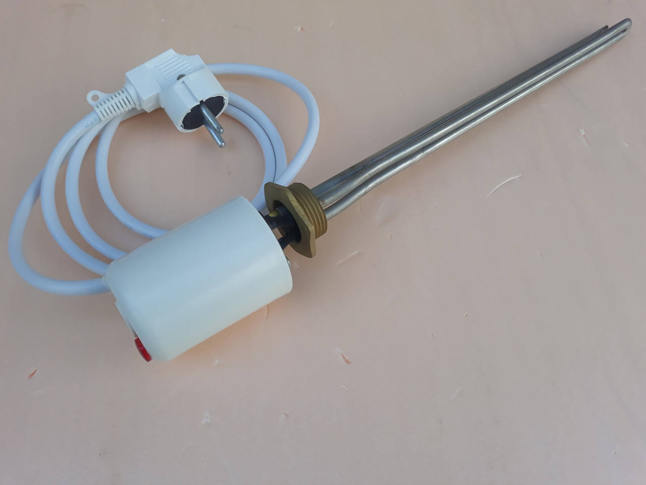 

Тэн в алюминиевый, биметаллический радиатор с регулятором и проводом 1 дюйм 1000 Вт