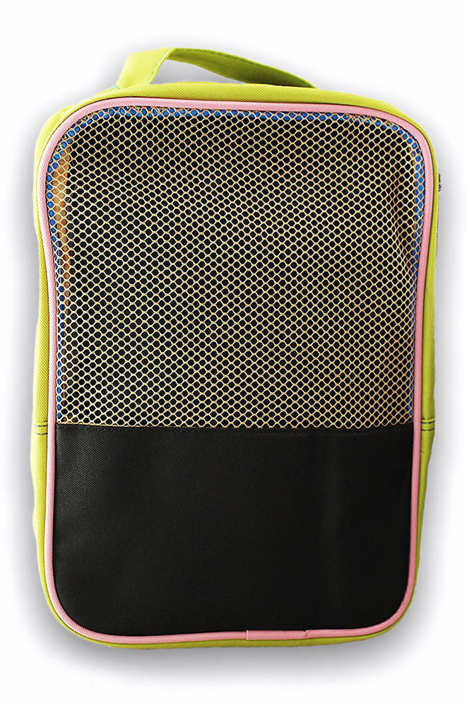 

Сумка спорт зеленая с черным 22 х 32 х 14 см Уценка 109137M