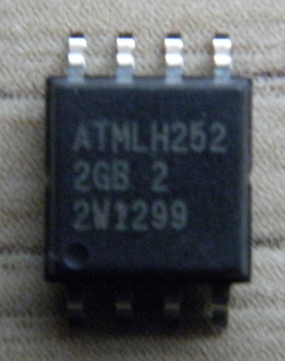 

Микросхема AT24C1024 AT24C1024BW 24C1024 2GB