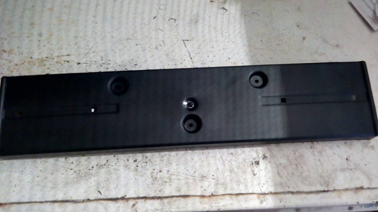 

Накладка переднего номерного знака Ланос,Сенс 96215626