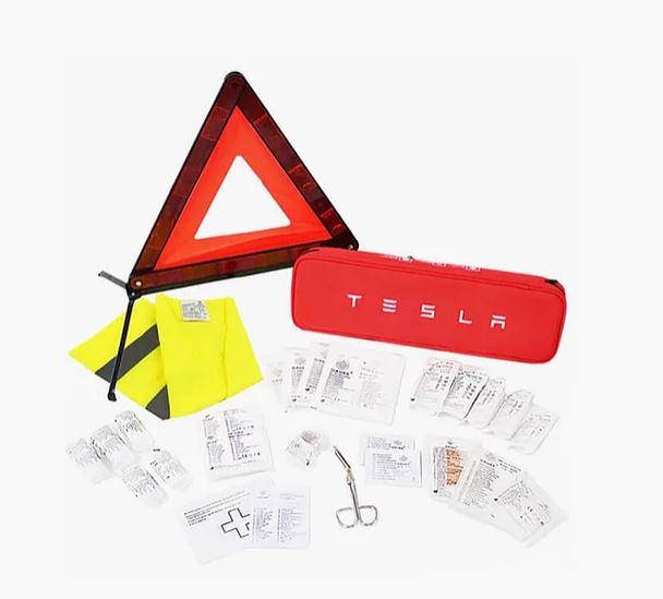 

АПТЕЧКА TESLA Комплект Безопасности Roadside Safety Kit ОРИГИНАЛ 1475076-00-B