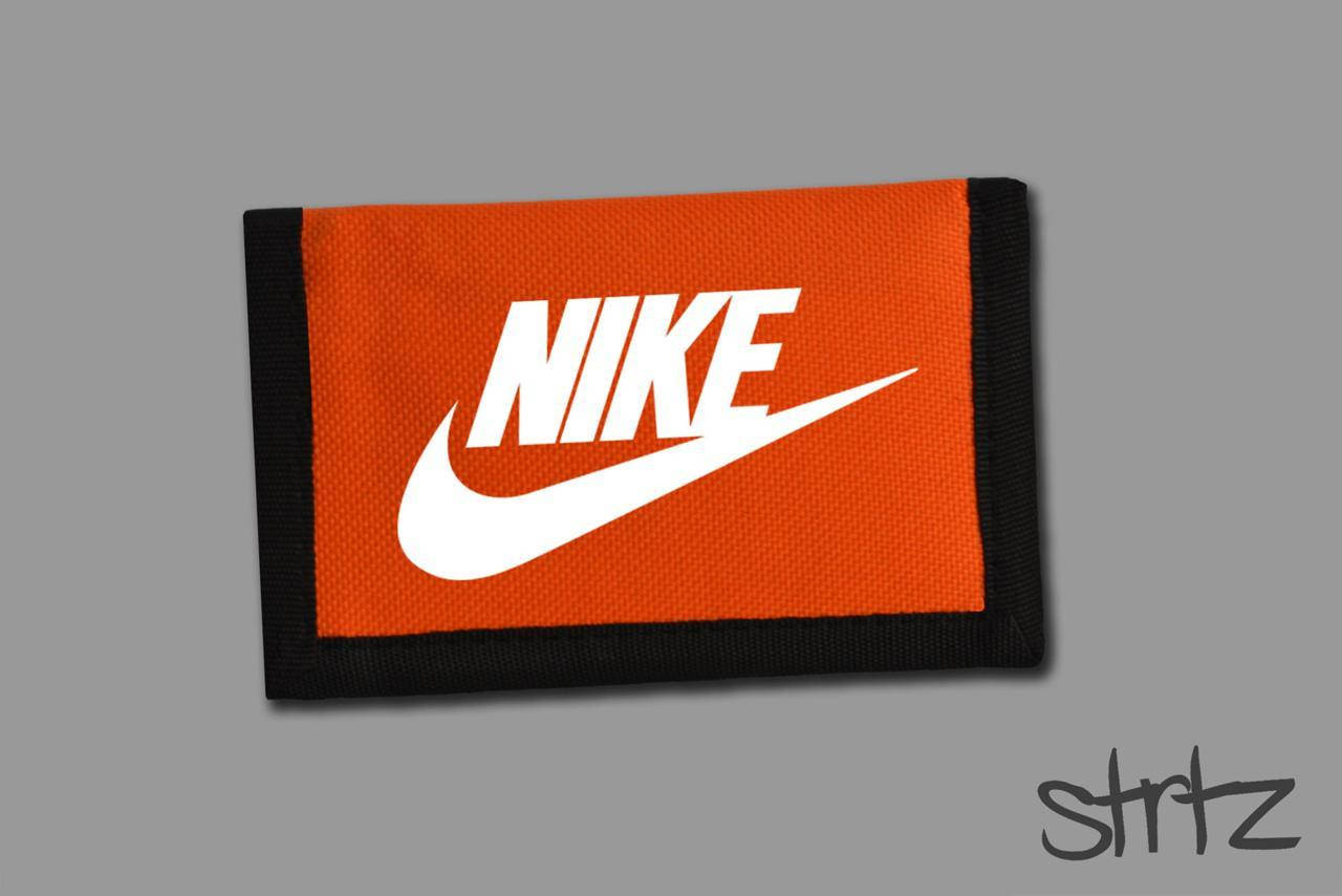 

Мужской Кошелек Nike в Красном Цвете | Красный Кошелек Найк
