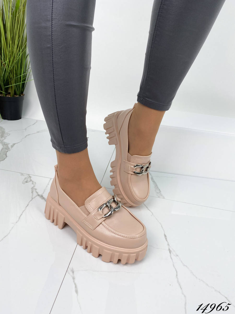 

Женские лоферы бежевые с цепью, Бежевый